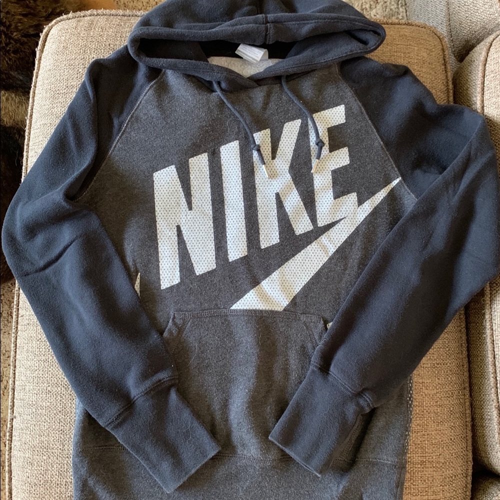 Nike Sweatshirt